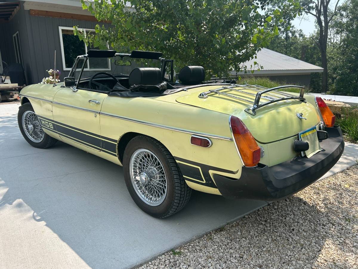 Mg-mgb-1977-yellow-8