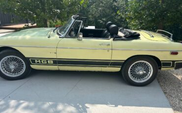 Mg-mgb-1977-yellow-9