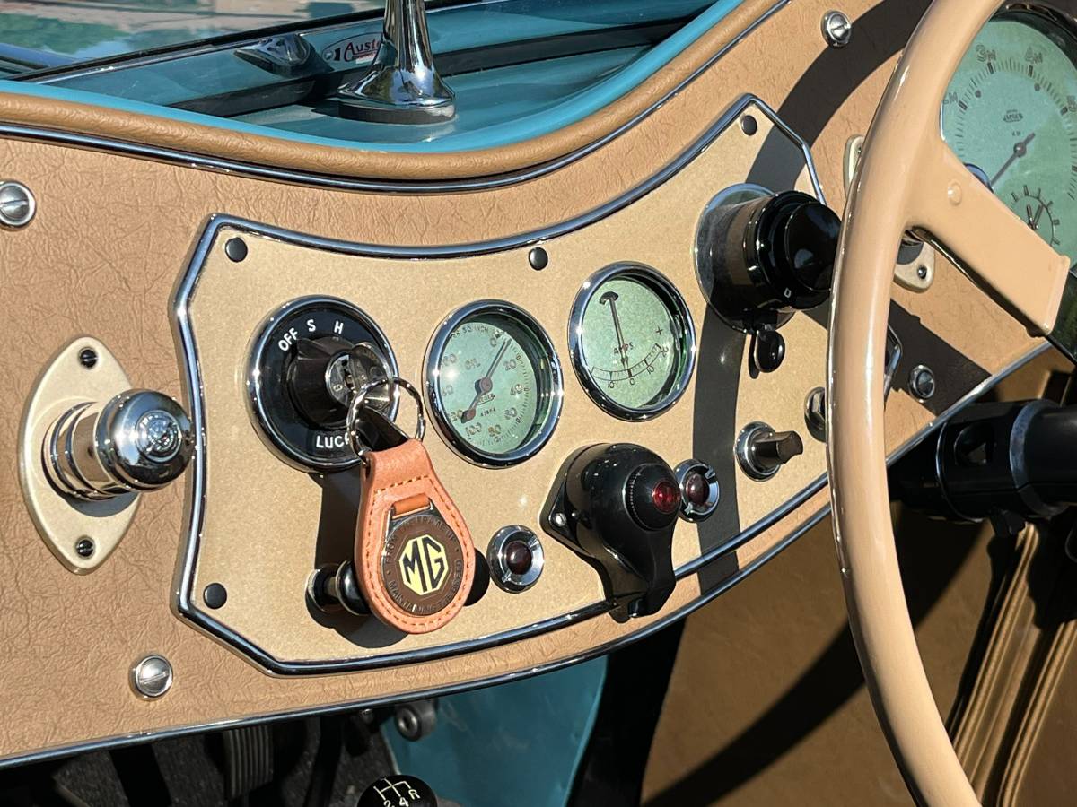 Mg-midget-1949-blue-14