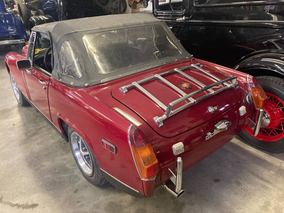 Mg-midget-1979-custom-3