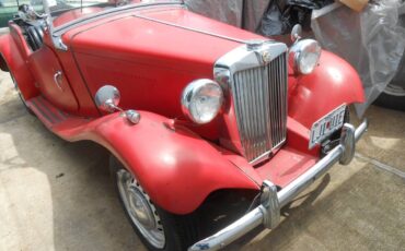 Mg-td-1952-red-2