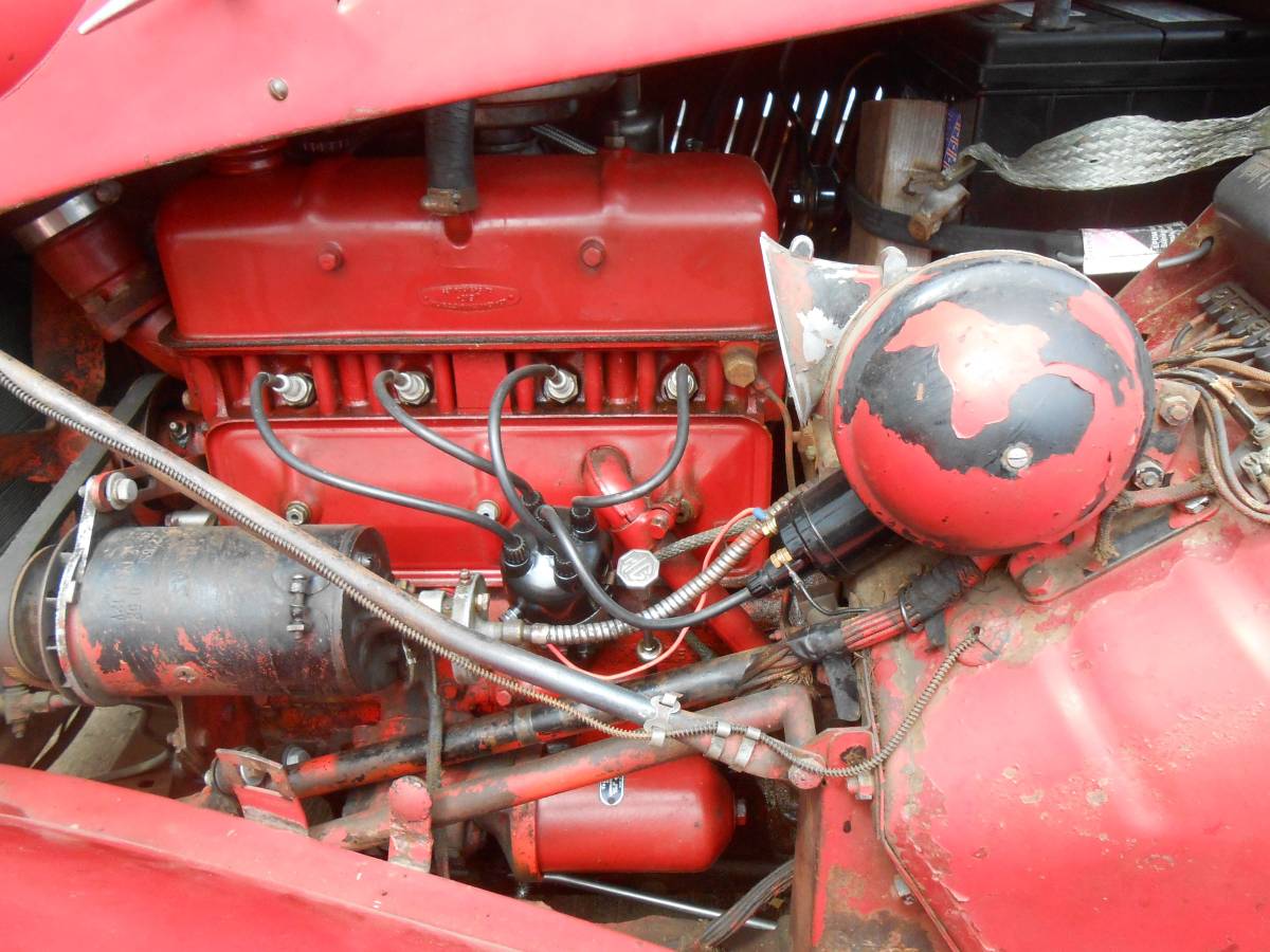 Mg-td-1952-red-6