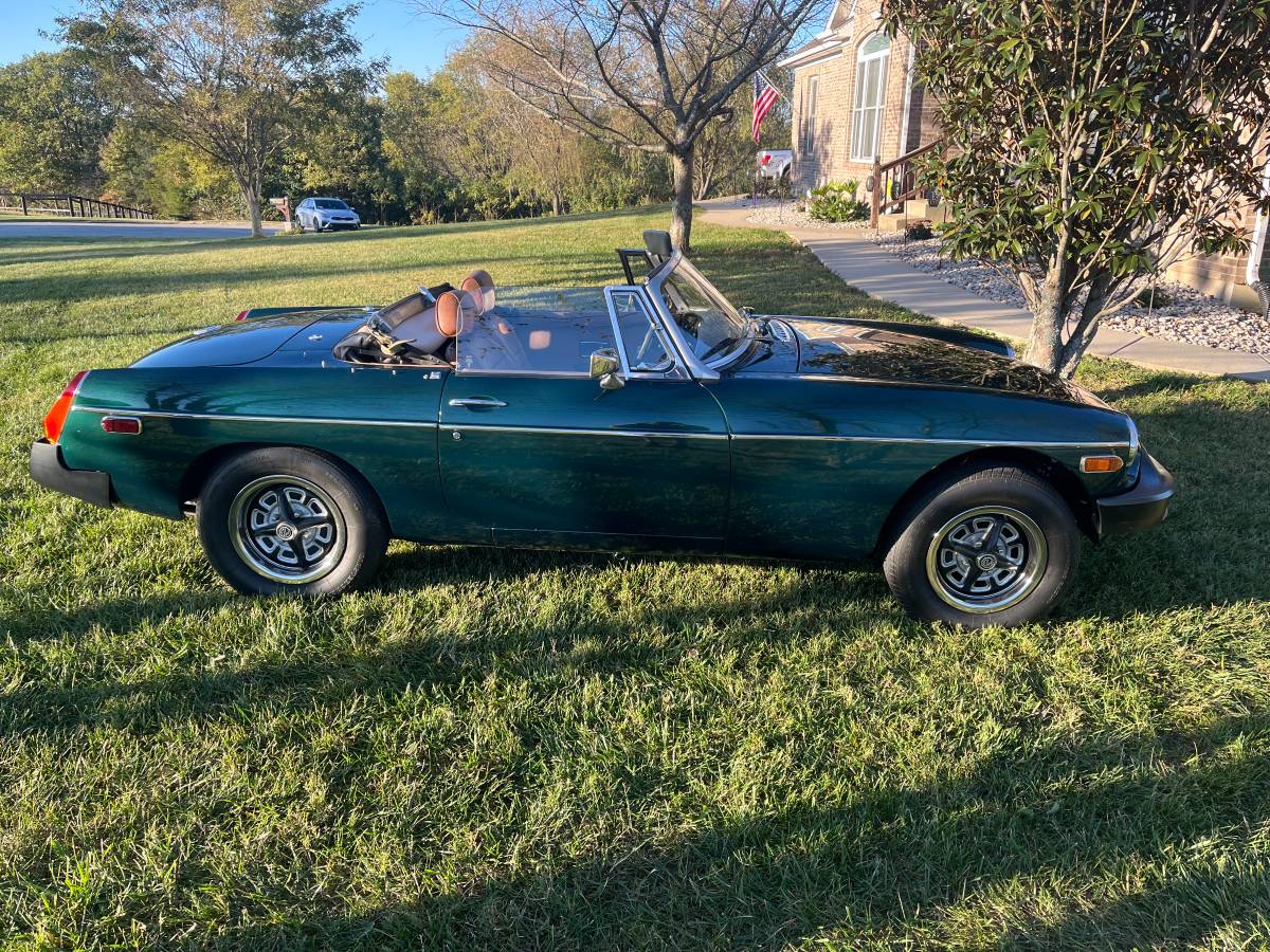 Mgb-1979-green-4