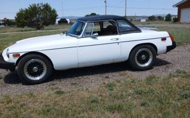 Mgb-convertible-1974-3