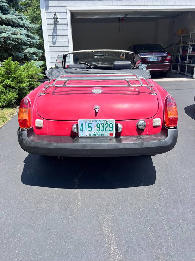 Mgb-convertible-1976-red-19
