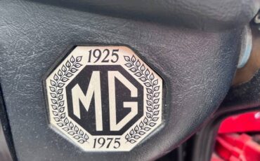 Mgb-convertible-1976-red-38