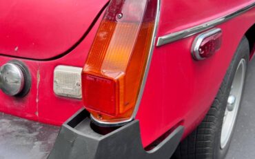 Mgb-convertible-1976-red-7