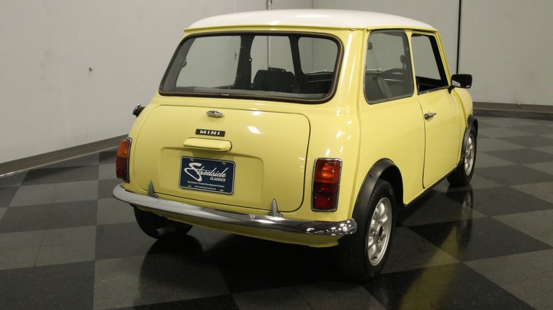 Mini-1970-Yellow-Gray-18