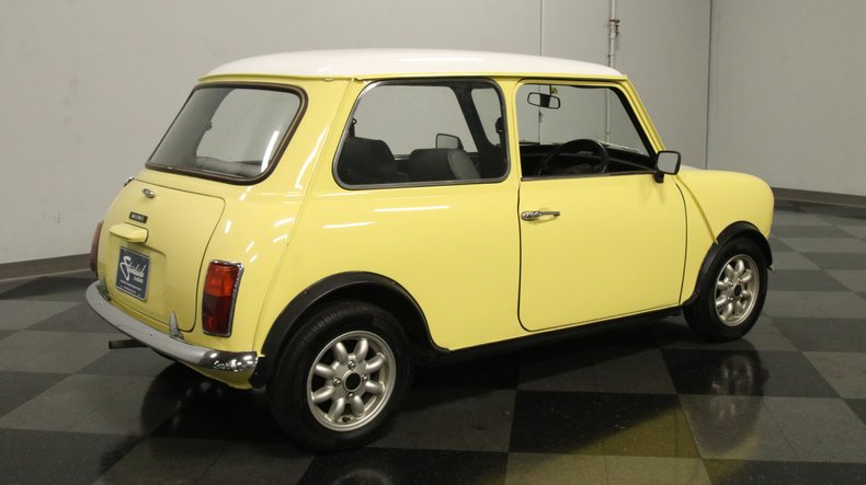 Mini-1970-Yellow-Gray-20