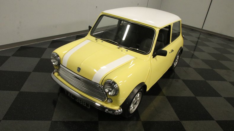 Mini-1970-Yellow-Gray-26