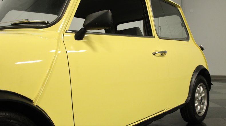 Mini-1970-Yellow-Gray-28