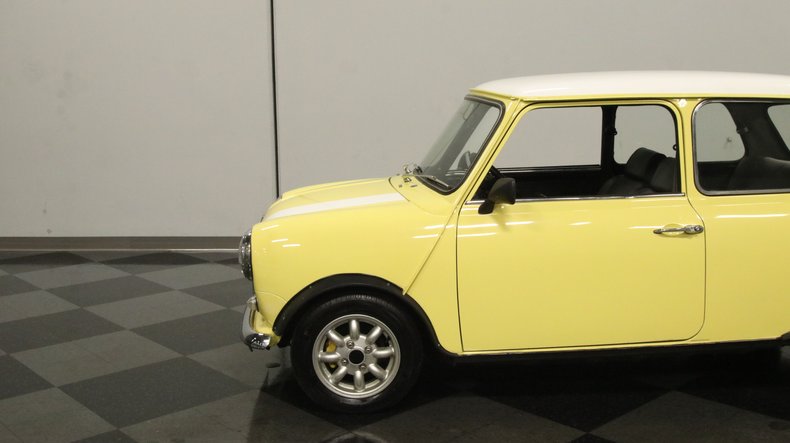 Mini-1970-Yellow-Gray-29