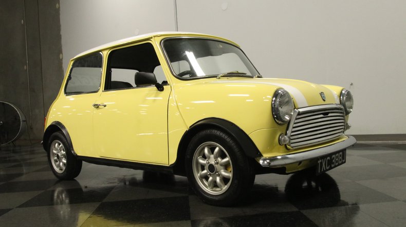 Mini-1970-Yellow-Gray-33