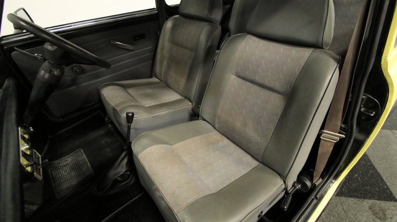 Mini-1970-Yellow-Gray-40