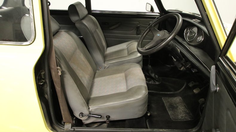 Mini-1970-Yellow-Gray-45
