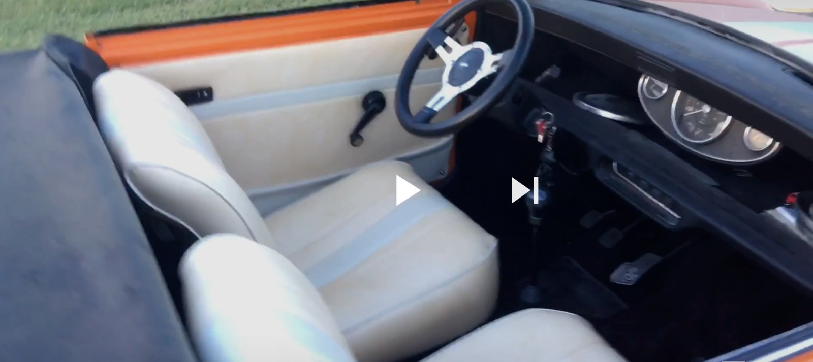 Mini-Classic-Mini-1976-Convertible-3