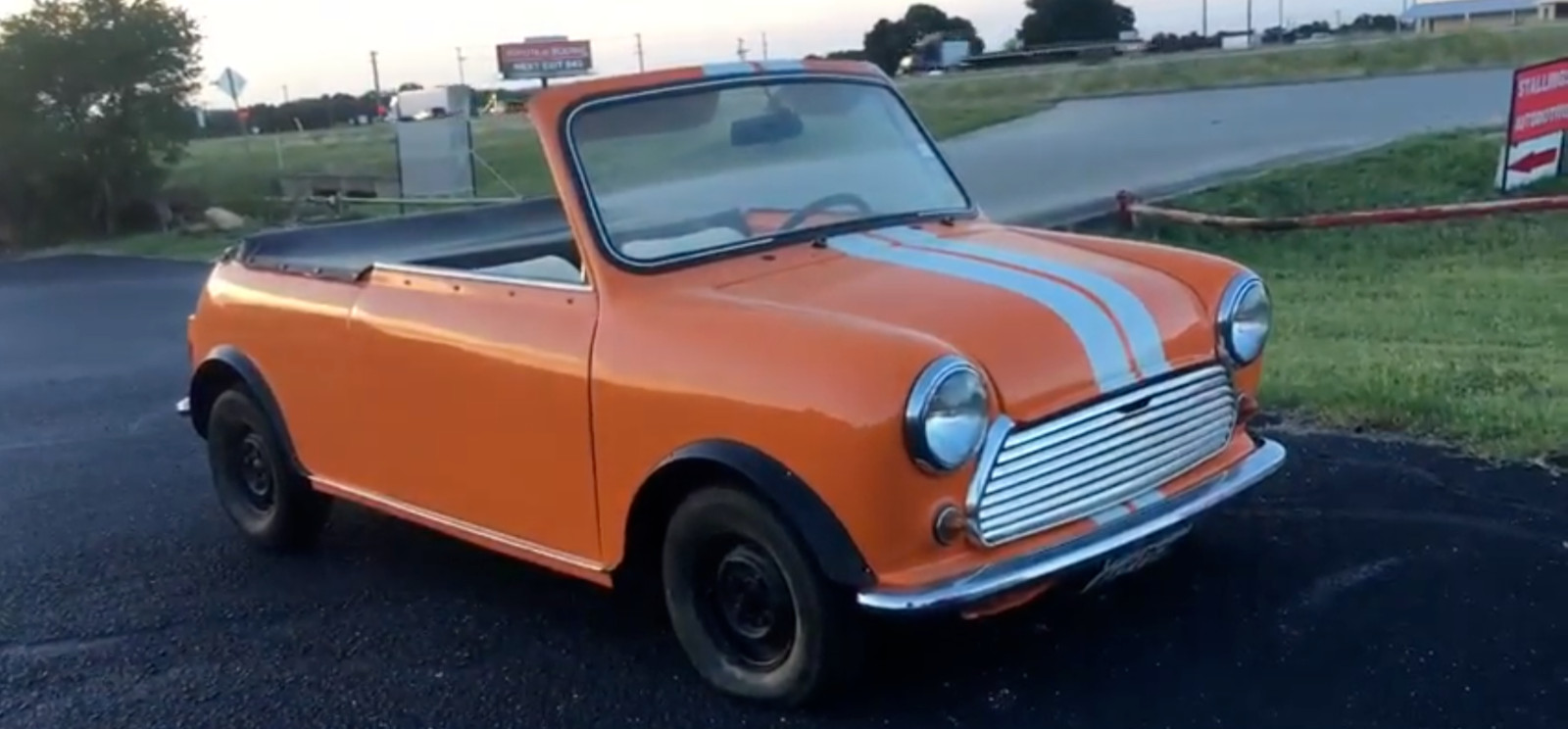 Mini-Classic-Mini-1976-Convertible