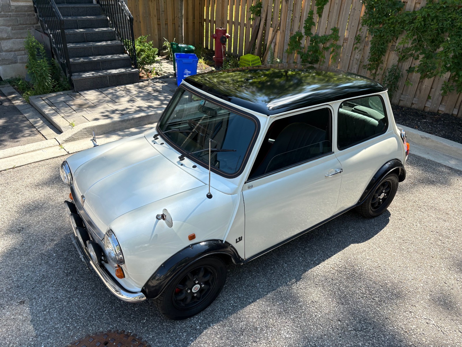 Mini-Classic-Mini-1995-Coupe-1