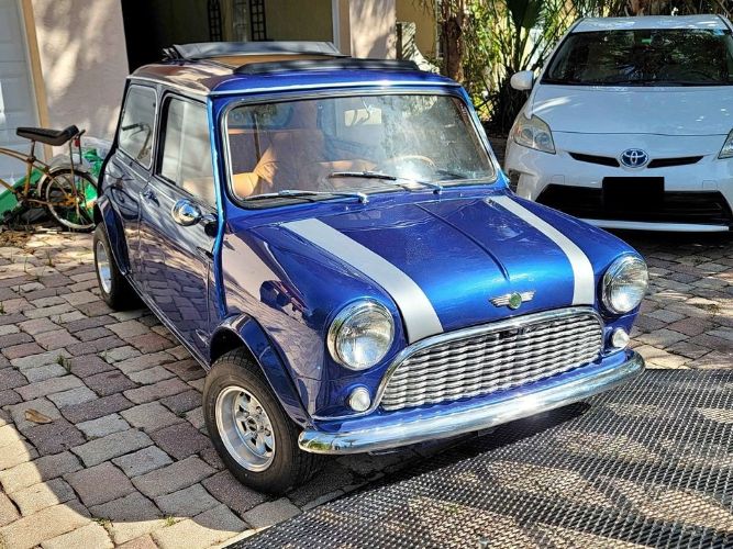 Mini-Cooper-1963-Blue-Brown-15