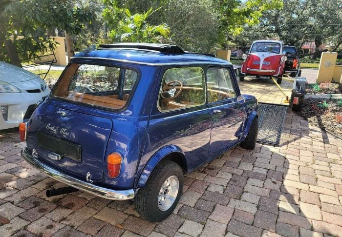 Mini-Cooper-1963-Blue-Brown-9