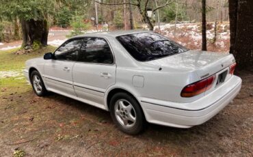 Mitsubishi-1992-white