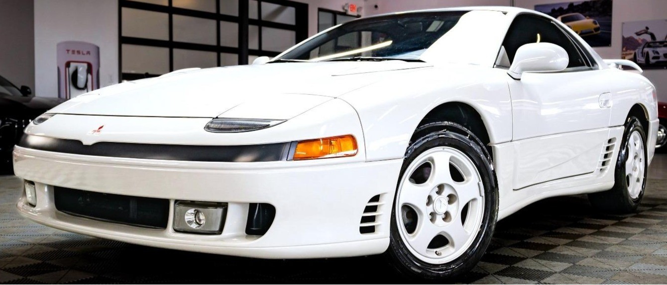 Mitsubishi-3000GT-1993-Hatchback-2