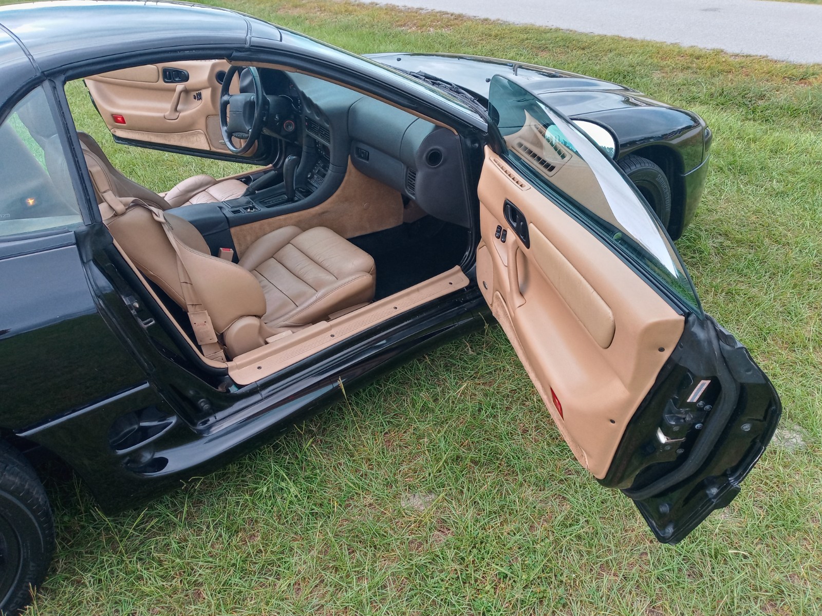 Mitsubishi-3000GT-1995-14