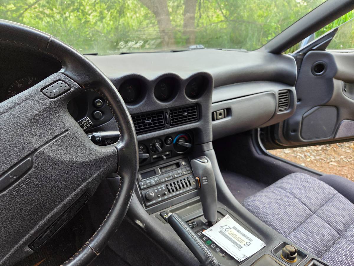 Mitsubishi-3000gt-1993-3
