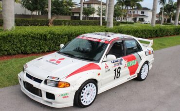 Mitsubishi-Lancer-1995-Sedan-1