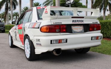 Mitsubishi-Lancer-1995-Sedan-13