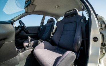 Mitsubishi-Lancer-1995-Sedan-25