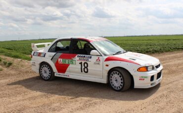 Mitsubishi-Lancer-1995-Sedan-9