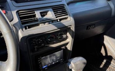 Mitsubishi-Montero-ls-sport-utility-4d-1995-grey-10