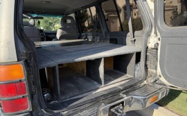 Mitsubishi-Montero-ls-sport-utility-4d-1995-grey-14