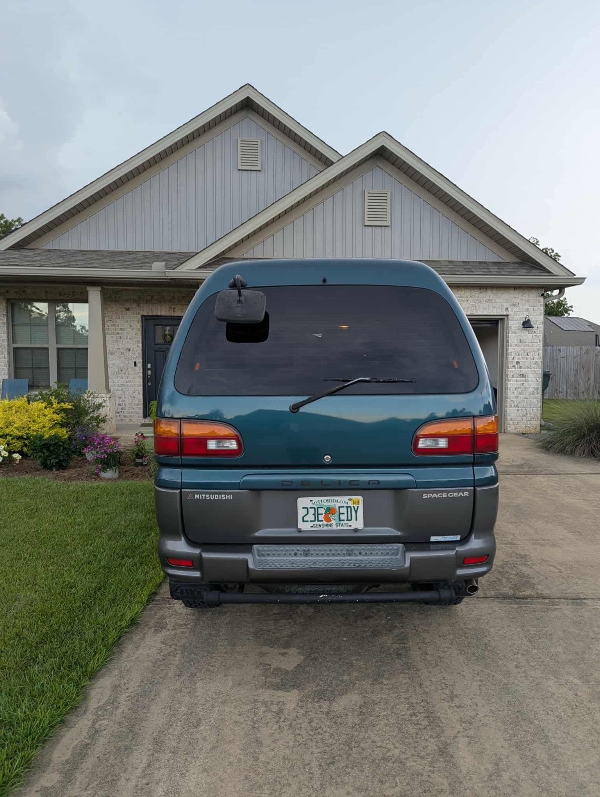 Mitsubishi-Other-1904-Van-Camper-3