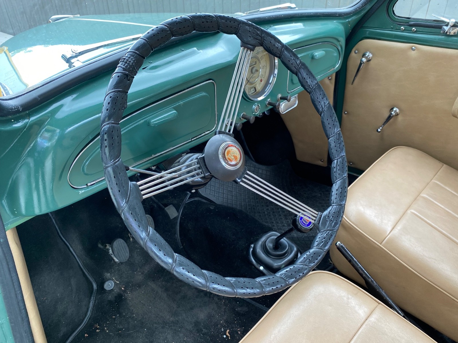 Morris-1000-Series-1961-Sedan-5