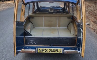 Morris-Minor-Traveller-1971-14