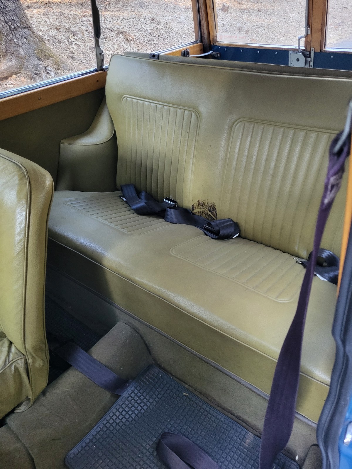 Morris-Minor-Traveller-1971-19