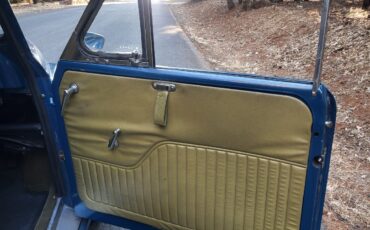 Morris-Minor-Traveller-1971-21