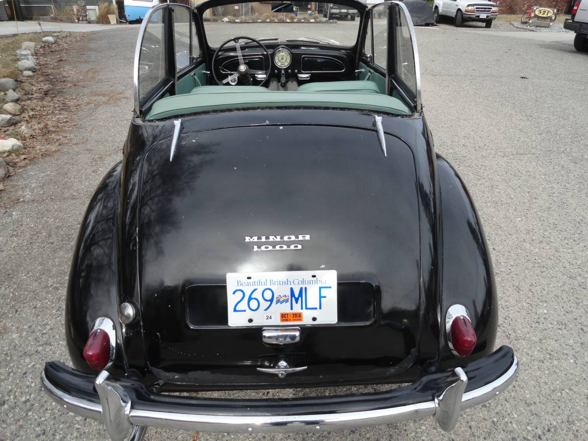 Morris-minor-1960-black-22