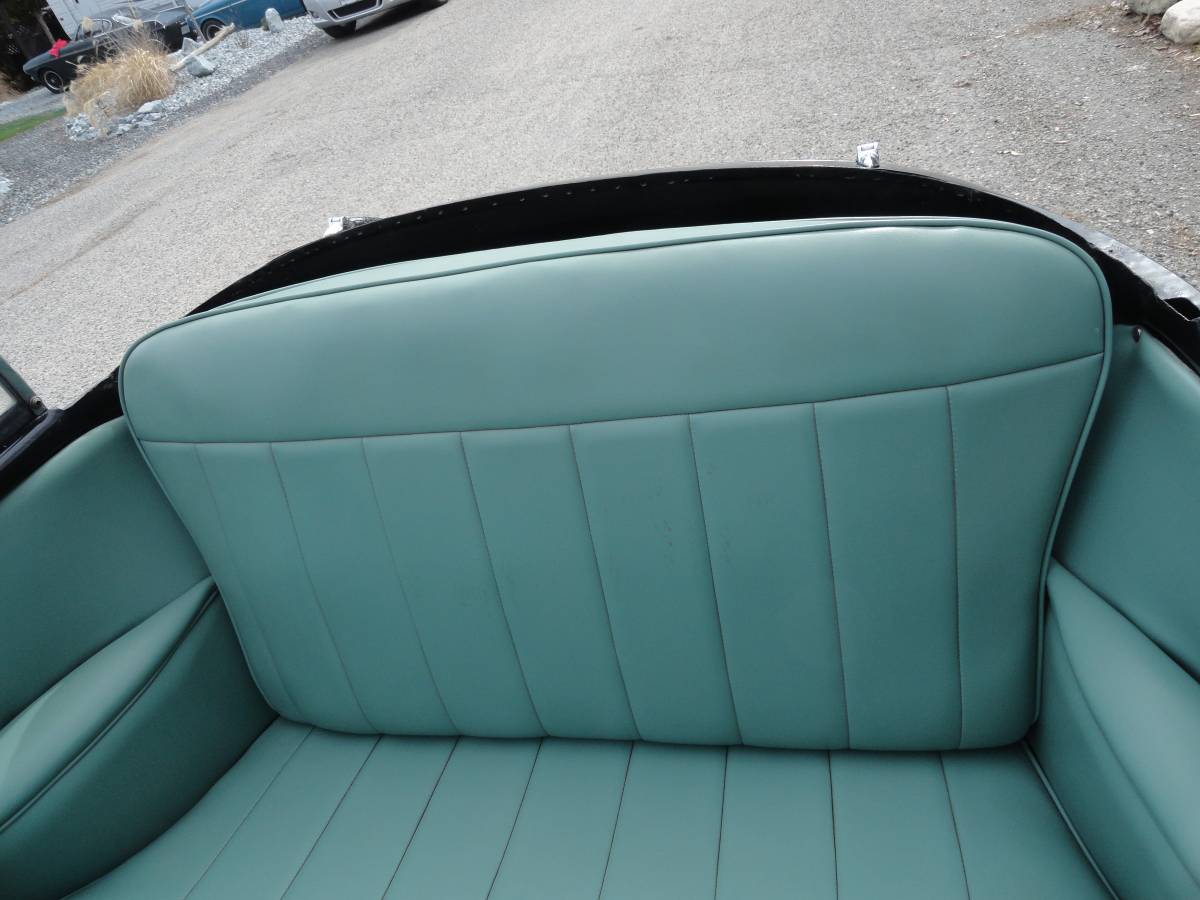 Morris-minor-1960-black