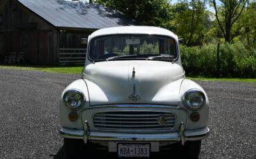 Morris-minor-traveller-1000-1968-white-2