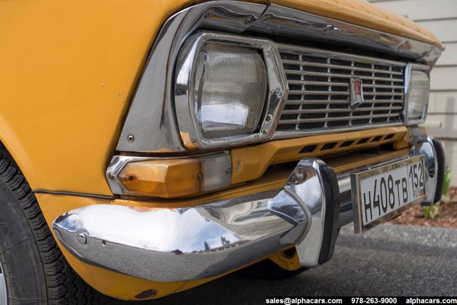 Moskvitch-408E-1974-Sedan-16