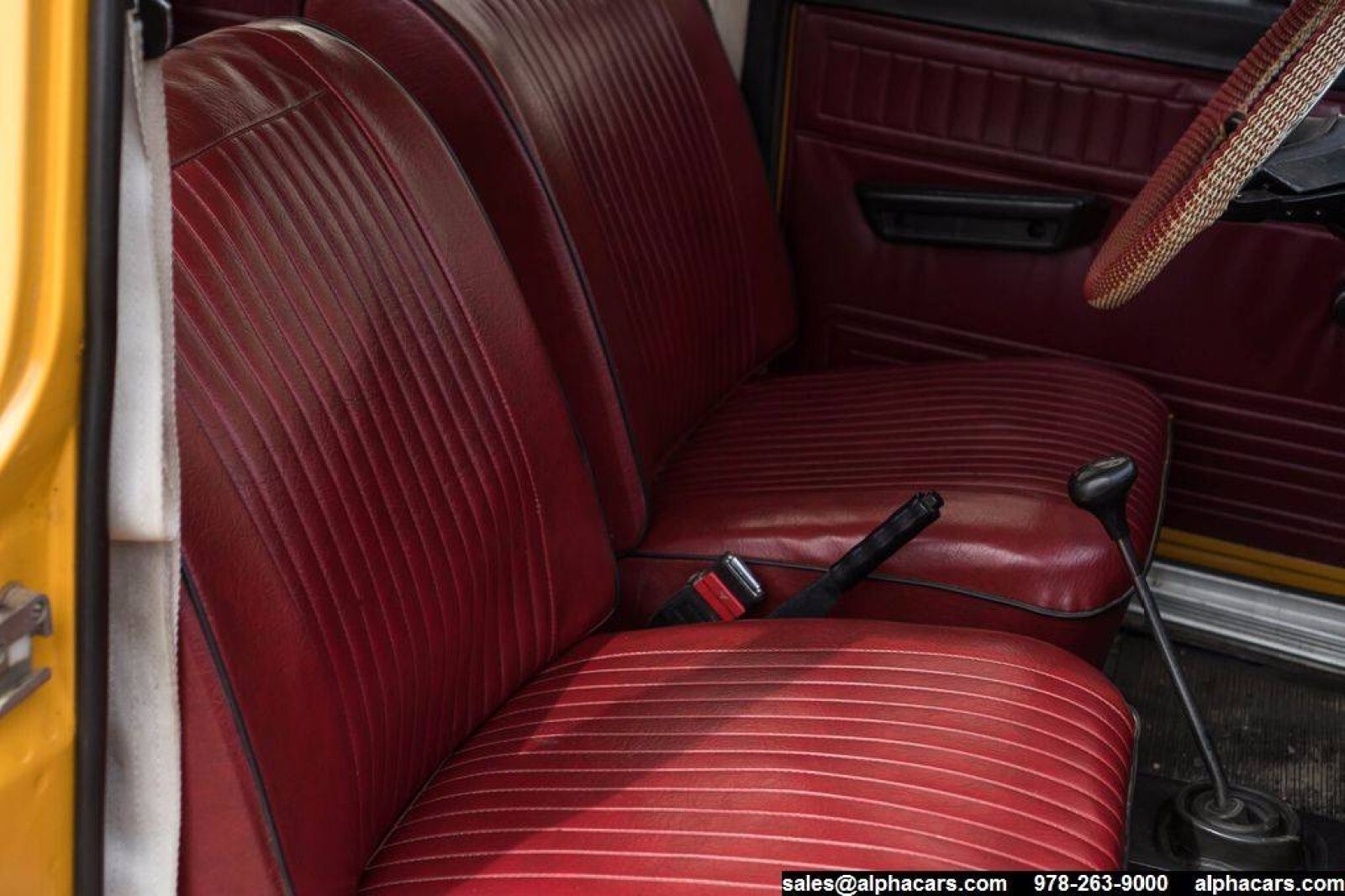 Moskvitch-408E-1974-Sedan-20