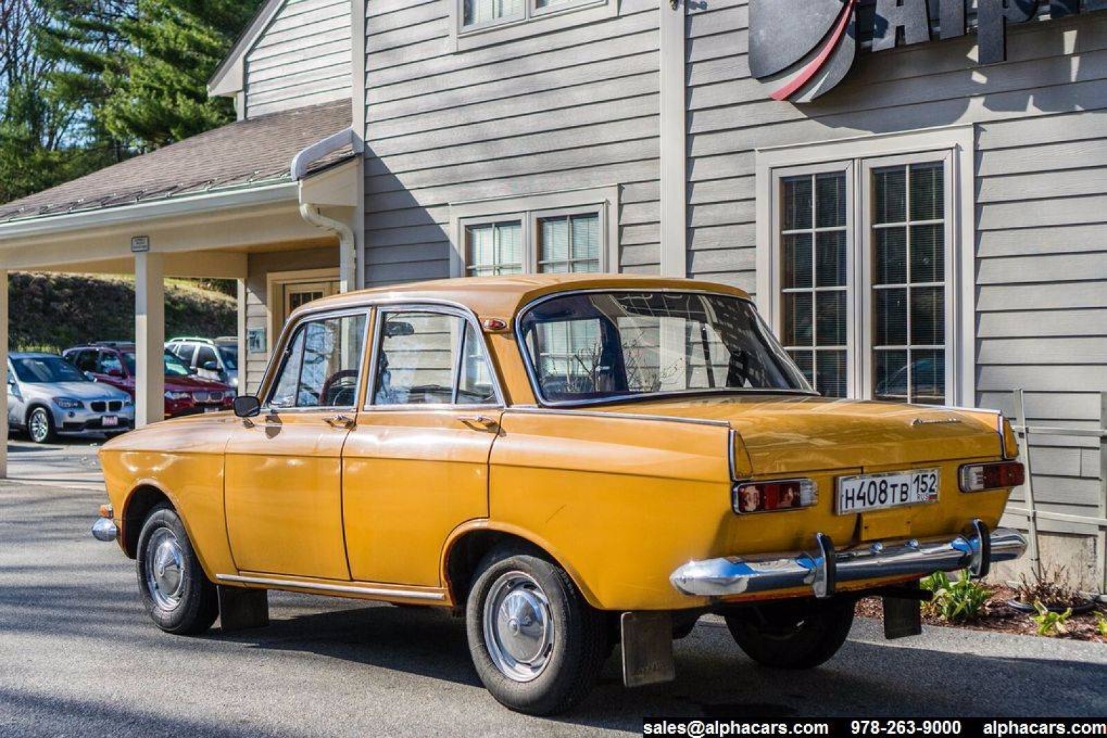 Moskvitch-408E-1974-Sedan-4