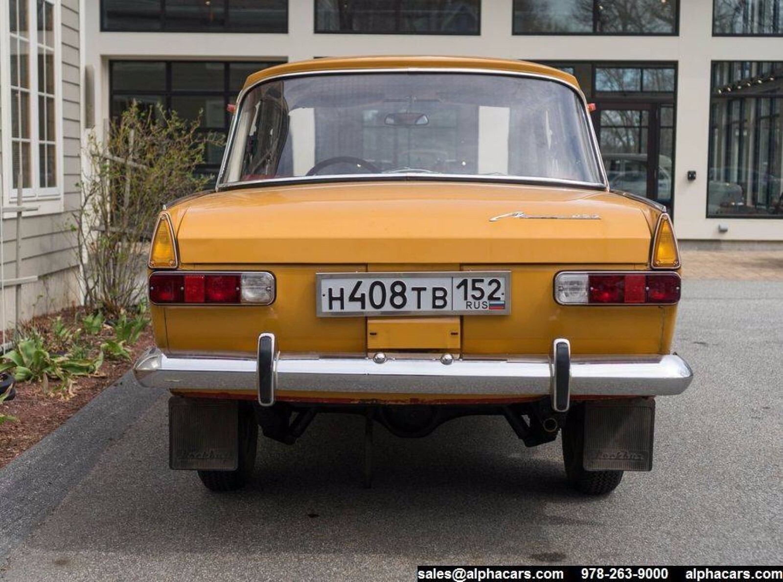 Moskvitch-408E-1974-Sedan-9