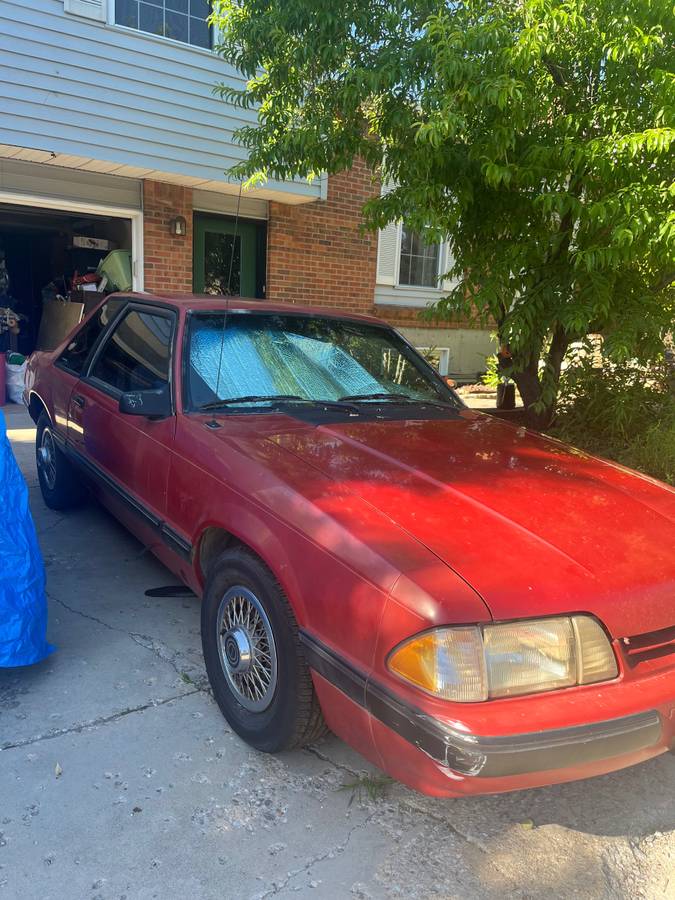 Mustang-capei-1988-red-1