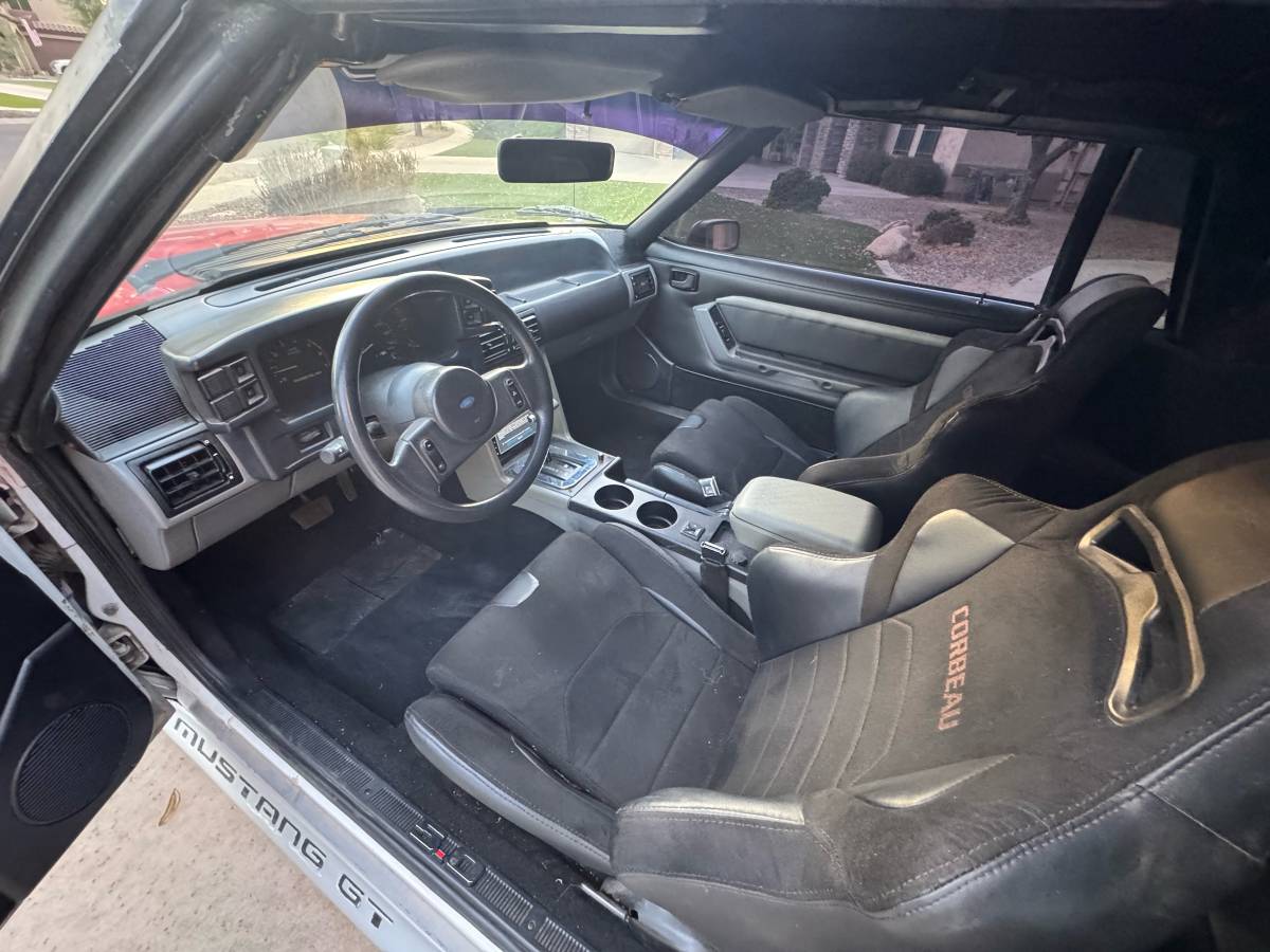 Mustang-gt-5.0-1989-red-10