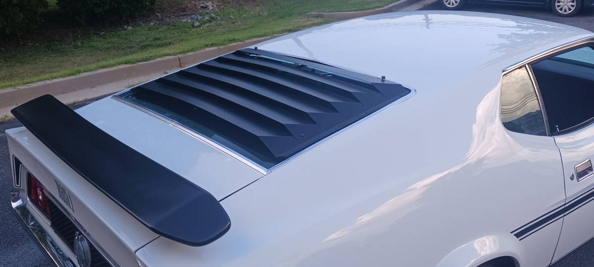 Mustang-mach-1-1971-white-3