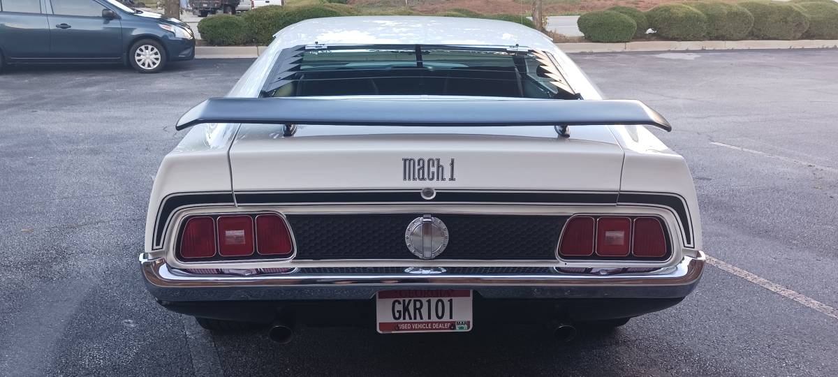 Mustang-mach-1-1971-white-4